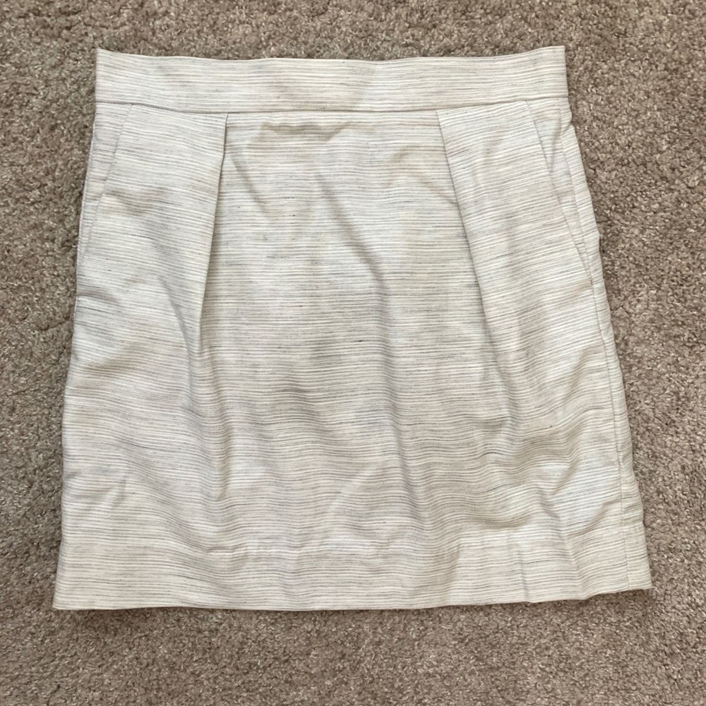 GAP skirt with pockets size 6